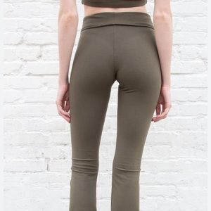 Brandy Melville brown flare yoga pants